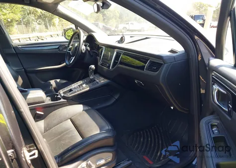 2018 Porsche Macan z USA, uszkodzony, nr VIN WP1AA2A52JLB08996